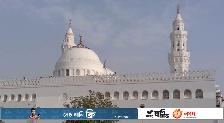 Solaryum yalangoch qizlar yashirin kamera