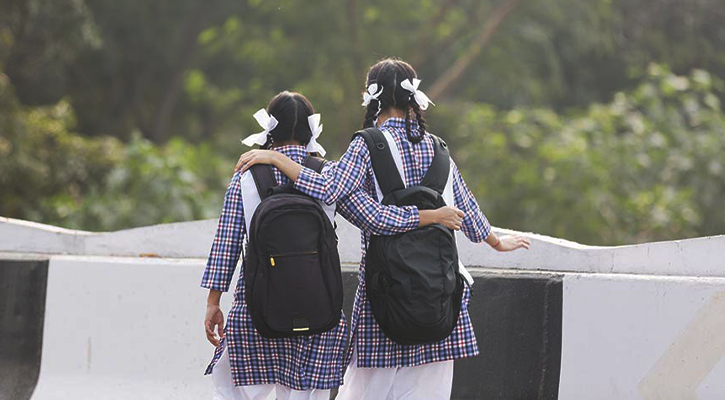 ছোট্ট ব্যাংকিং ভুল জীবন বদলে দিল ভারতীয় ছাত্রীর