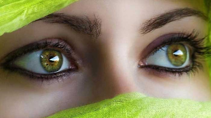 চোখের শুষ্কতা ও ক্লান্তি এড়াতে 