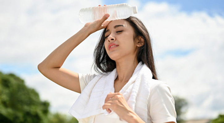 গরম থেকে বাঁচতে যা করবেন