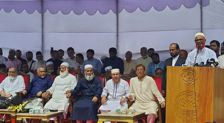 এই আত্মত্যাগ বাংলাদেশকে আলোর পথ দেখাবে, কারামুক্ত হয়ে আজহার