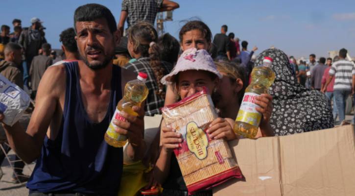 গাজায় ক্ষুধার্ত জনতার ওপর গুলি, ত্রাণ নিতে গিয়ে ৩ ফিলিস্তিনির মৃত্যু