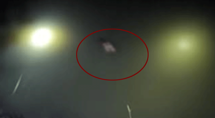 নিঝুমদ্বীপে ঘরে ঢুকে নারীকে গলা কেটে হত্যা