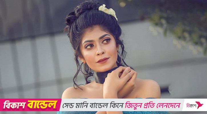 Tukli mushukli keksa ayollar va ularning sevishganlari tukli mushuklar pornosi