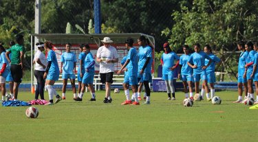 ‘বাস্তবতাটা বুঝতে হবে, তবে আমরা থাইল্যান্ডকে সমস্যায় ফেলতে পারব’