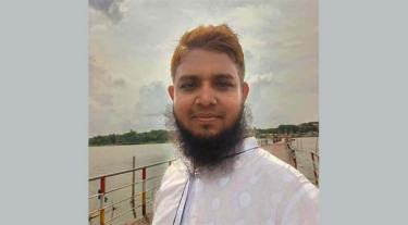 ঘুষ নয়-তিনি কলা খেয়েছেন, বদলির সুপারিশ দুদকের