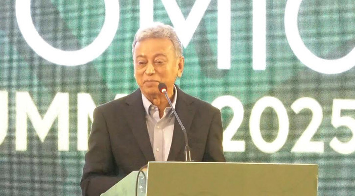 আগামীতে দেশের ব্যবসা-বিনিয়োগ প্রক্রিয়ায় আমলাতন্ত্র কমিয়ে অটোমেশন করা হবে: আমীর খসরু