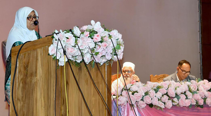 ক্যানসারের বিরুদ্ধে লড়াই করতে মানুষকে সচেতন করতে হবে: স্বাস্থ্য উপদেষ্টা