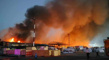 কার্গো ভিলেজে অগ্নিকাণ্ডের কারণ অনুসন্ধানে তুরস্কের বিশেষজ্ঞ দল