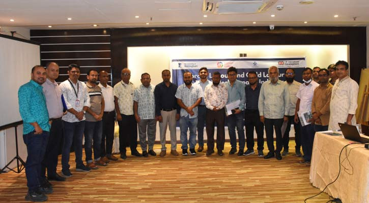 ৭৮% পোশাকশ্রমিক পরিবারে পর্যাপ্ত খাদ্য জোগাতে পারেন না: গবেষণা