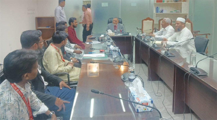 সিইসির সঙ্গে বৈঠকে গণঅধিকার পরিষদ