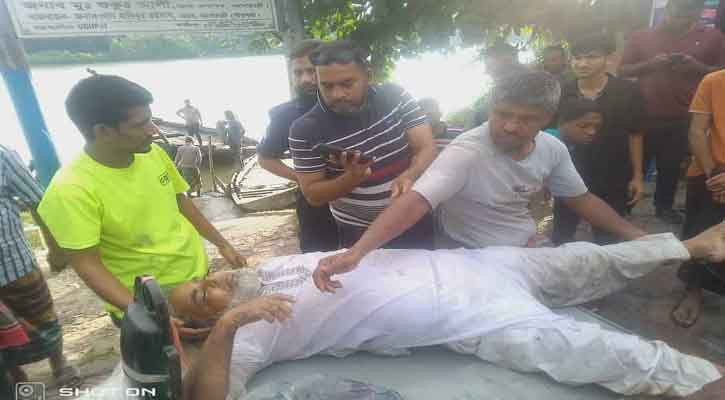 বাগেরহাটে সেতুর নিচ থেকে অচেতন অবস্থায় ব্যবসায়ী উদ্ধার, হাসপাতালে নিলে মৃত্যু