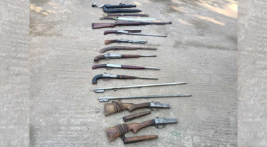 রাউজানে অস্ত্রসহ ২ জন আটক