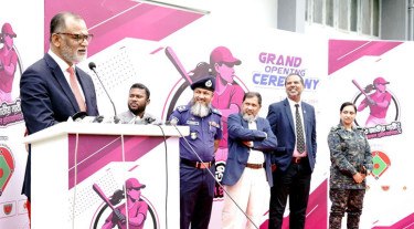 মাদক থেকে পরিত্রাণের মাধ্যম হতে পারে খেলাধুলা: বাণিজ্য উপদেষ্টা