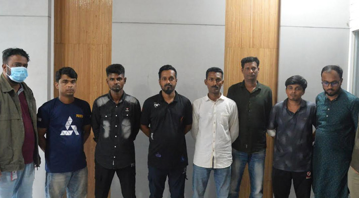 রাজধানীতে ঝটিকা মিছিল থেকে আ.লীগ-সহযোগী সংগঠনের ৪৬ নেতাকর্মী গ্রেপ্তার