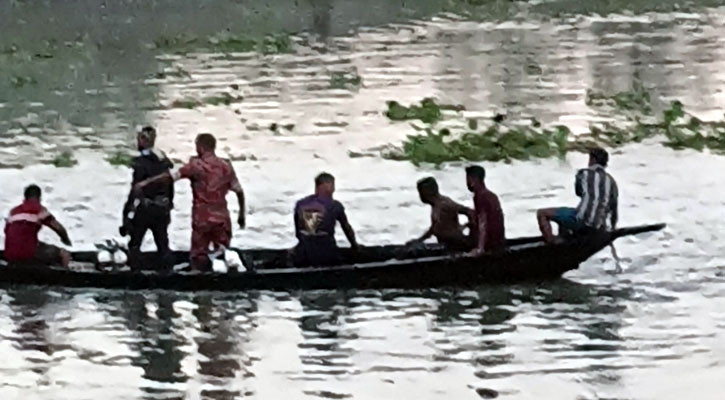 জামালপুরে ডিঙি নৌকা ডুবে ৩ শিশুর মৃত্যু