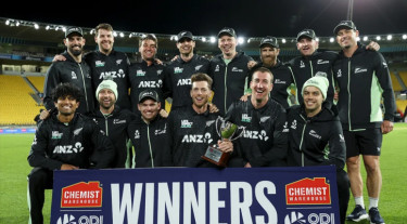 ইংল্যান্ডকে হোয়াইটওয়াশ করল নিউজিল্যান্ড