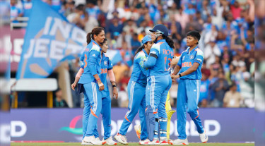 বিশ্বকাপ জিতলেই ১২৫ কোটি, রোহিতদের সমান অর্থ পাবে ভারতের মেয়েরা