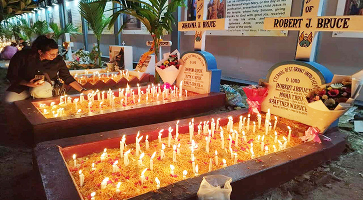 রানি জপমালা গির্জায় ‘অল সোলস ডে’