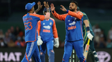 হোবার্টে দাপুটে জয়, সিরিজে সমতা ফেরাল ভারত