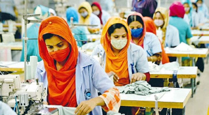 পোশাক খাতে সংকট বাড়ছেই