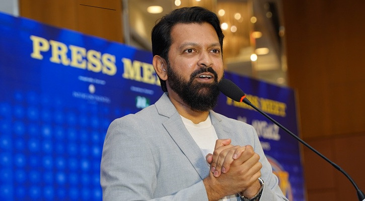 গানে-অভিনয়ে নয়, কিন্তু থাকছেন তাহসান খান