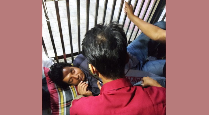 অনশনে অসুস্থ হয়ে পড়েছেন তারেক