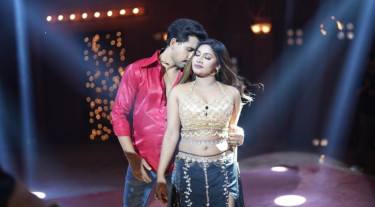 কণার প্রেমের নদী’তে আলভি-জেরিন