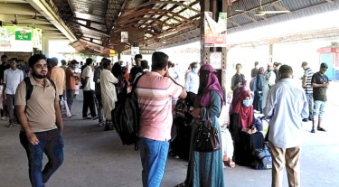 পাশের জেলা বাড়তি ঠিকেট পেলেও, দূর হয়নি হবিগঞ্জের সংকট