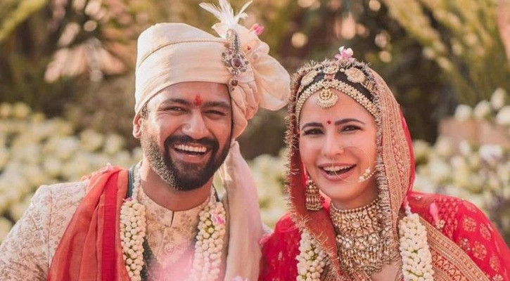 মা হলেন ক্যাটরিনা কাইফ, বাবা হলেন ভিকি কৌশল