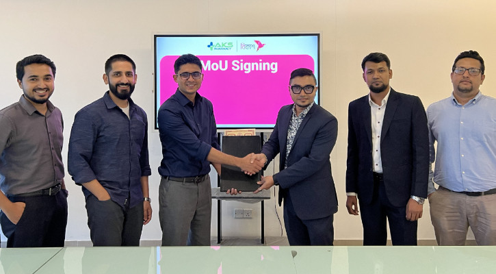 সাশ্রয়ে দরকারি ওষুধ কেনা যাচ্ছে একেএস ফার্মেসি থেকে বিকাশ পেমেন্টে