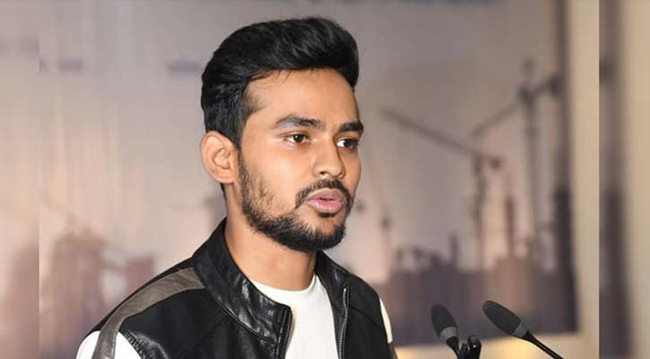 সংস্কারবিরোধী রাজনীতি মুজিববাদকে প্রাসঙ্গিক করে তুলছে: আসিফ মাহমুদ