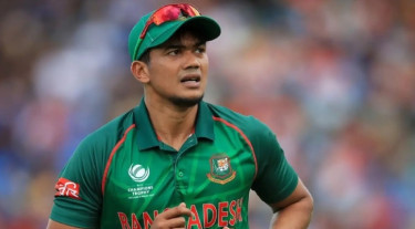 ঢাকা ক্যাপিটালসের জার্সিতে বিপিএল মাতাবেন তাসকিন