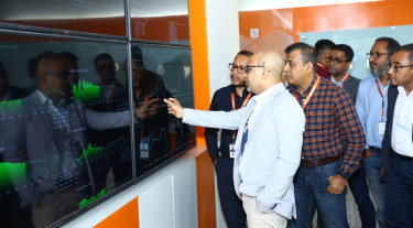 ‘‌‌গ্রাহকদের জন্য মানসম্পন্ন সংযোগ-তরঙ্গের সুষম বণ্টন জরুরি’