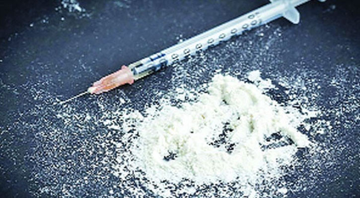 আসছে হেরোইনের কাঁচামাল