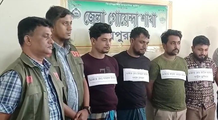 জয়পুরহাটে ডাকাত দলের ৪ সদস্যকে গ্রেপ্তার