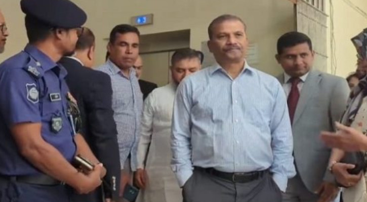 জাতীয় সংসদ নির্বাচন নিয়ে শঙ্কার কোনো কারণ নেই: আইন উপদেষ্টা