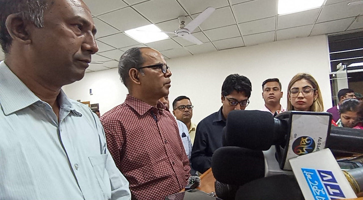 গণমাধ্যম নীতিমালা সংশোধনের আশ্বাস সিইসির