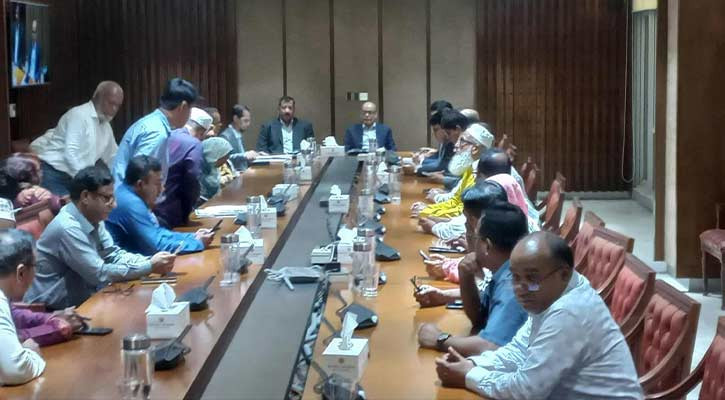 প্রাথমিকের শিক্ষকদের সঙ্গে মন্ত্রণালয়ে বৈঠক