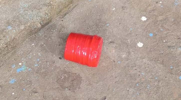 মাগুরা সরকারি সোহরাওয়ার্দী কলেজে ককটেল নিক্ষেপ