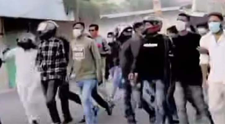 ‘পুলিশি সতর্কতা’র মধ্যেই এবার যশোরে যুবলীগের মিছিল