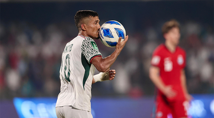 ভারতের বিপক্ষে জয় দিয়ে বছরটা শেষ করতে চাই: রাকিব