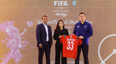 ফিফার ‘এমপাওয়ার হার’: নারী লিগ সম্প্রসারণ ও হয়রানি প্রতিরোধের প্রতিশ্রুতি বাফুফের