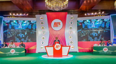 বিপিএলে আবারও ফিরছে নিলাম