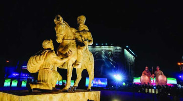 ইরানের ঐতিহাসিক বার্তা: তোমরা আবার হাঁটু গেড়ে বসবে