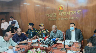 সন্দেহভাজন কাউকে দেখলেই আইনশৃঙ্খলা বাহিনীকে জানানোর আহ্বান স্বরাষ্ট্র উপদেষ্টার