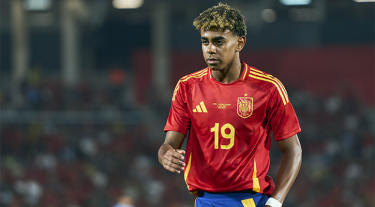 কুঁচকির চোটে শেষ দুই ম্যাচেও ইয়ামালকে পাচ্ছে না স্পেন