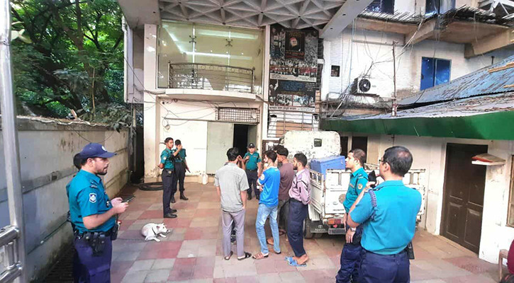 সাবেক শিক্ষামন্ত্রী নওফেলের বাড়িতে তল্লাশি