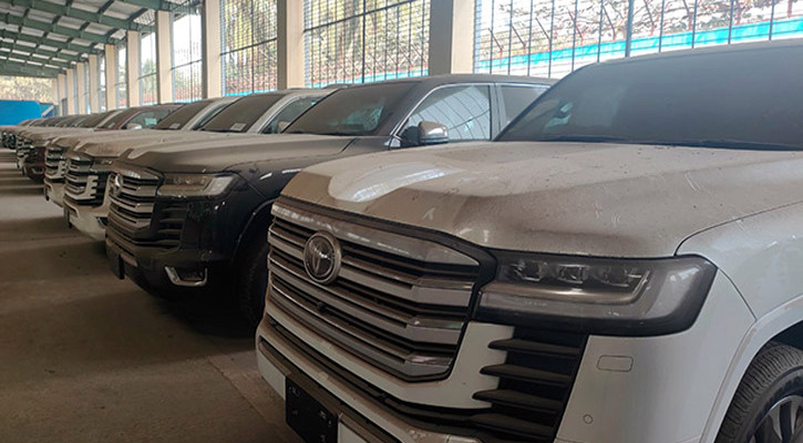 নিলামে ৫ বছরের অধিক পুরাতন গাড়ি ছাড় করার নীতিগত অনুমোদন