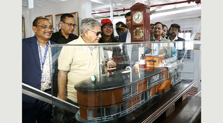 শতবর্ষী প্যাডেল স্টিমার পি এস মাহসুদের উদ্বোধন